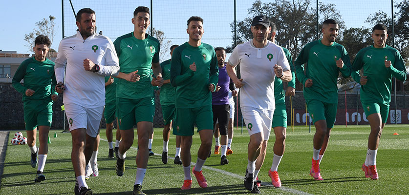 أمم أفريقيا.. المنتخب الوطني المغربي يجري أول حصة تدريبية قبل مواجهة موريتانيا