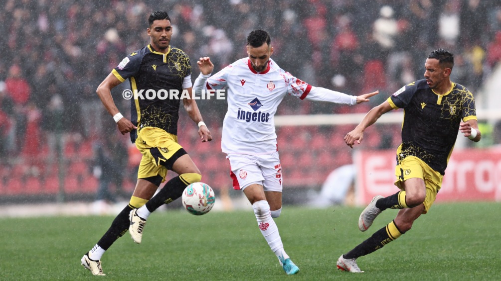 الوداد يبتعد عن التأهل لدوري أبطال إفريقيا بعد تعادله مع اتحاد تواركة