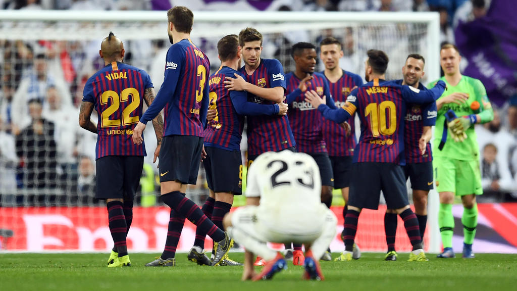 تشكيلة برشلونة الرسمية لمواجهة فالنسيا في نهائي كأس الملك