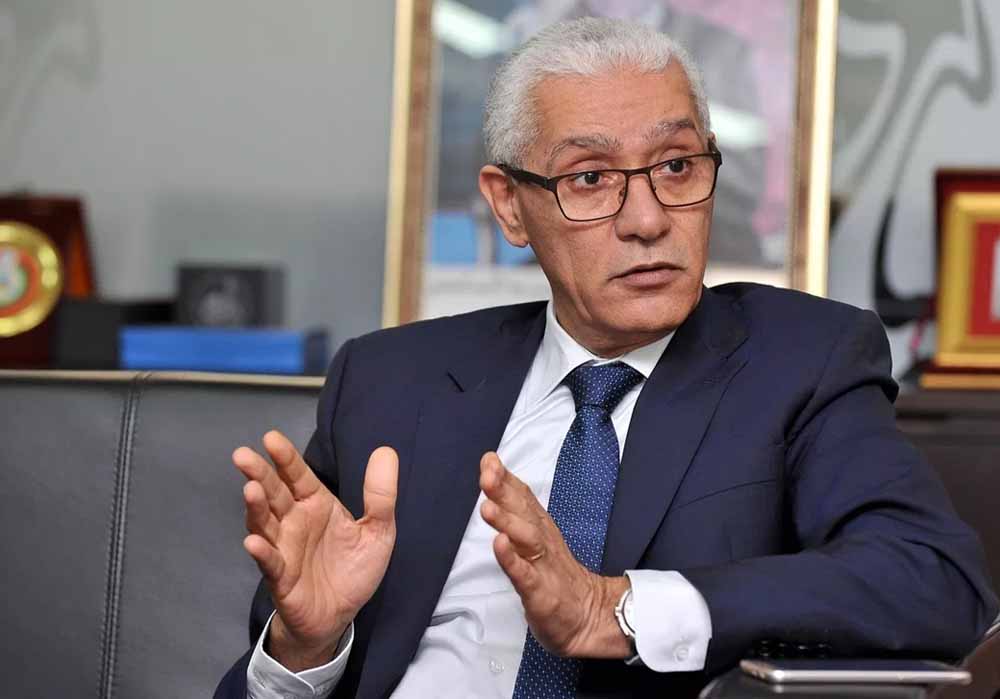 إعفاءات بالجملة تشمل مدير مركب محمد الخامس ورؤساء مصالح بالوزارة