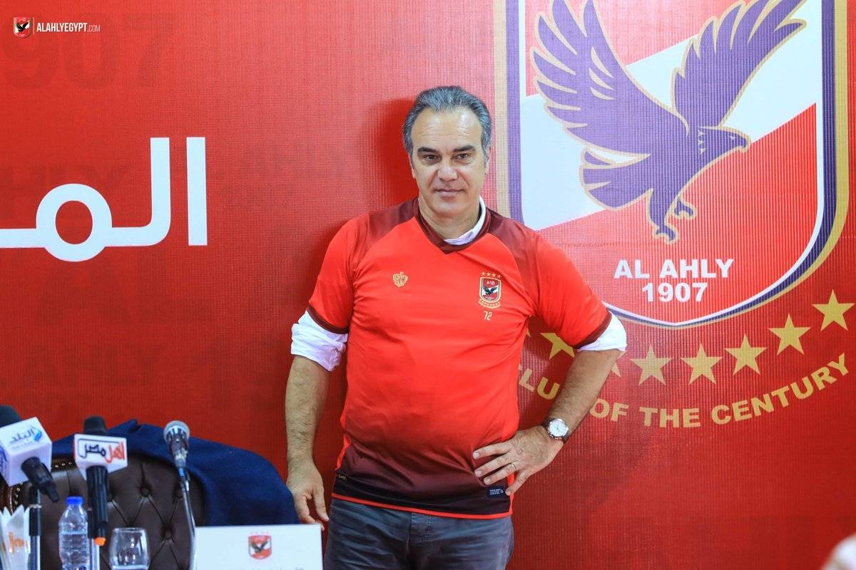 مدرب الأهلي المصري قريب من الإشراف على ليفربول