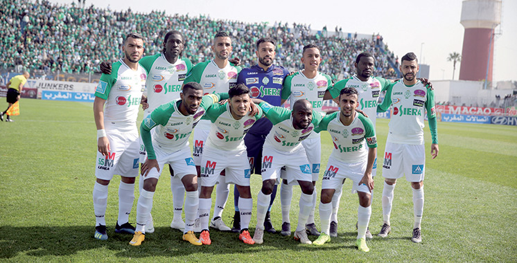 الرجاء الرياضي يفسخ عقد هذا اللاعب