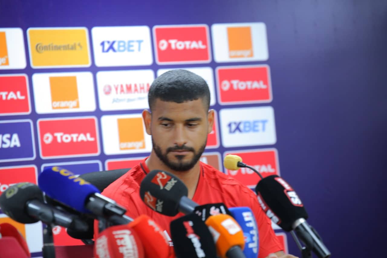 أيت بناصر: لسنا مرشحين للفوز باللقب لكننا سنقدم الأفضل