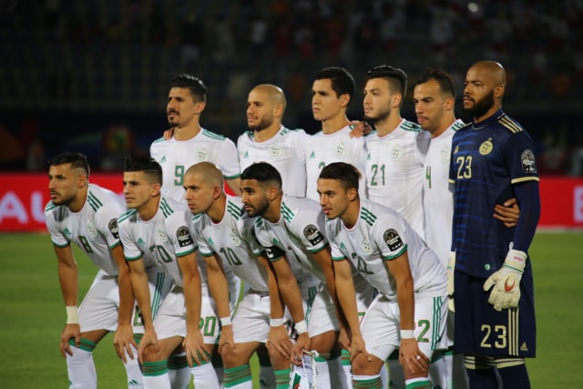 هذا أفضل لاعب في مباراة الجزائر و غينيا