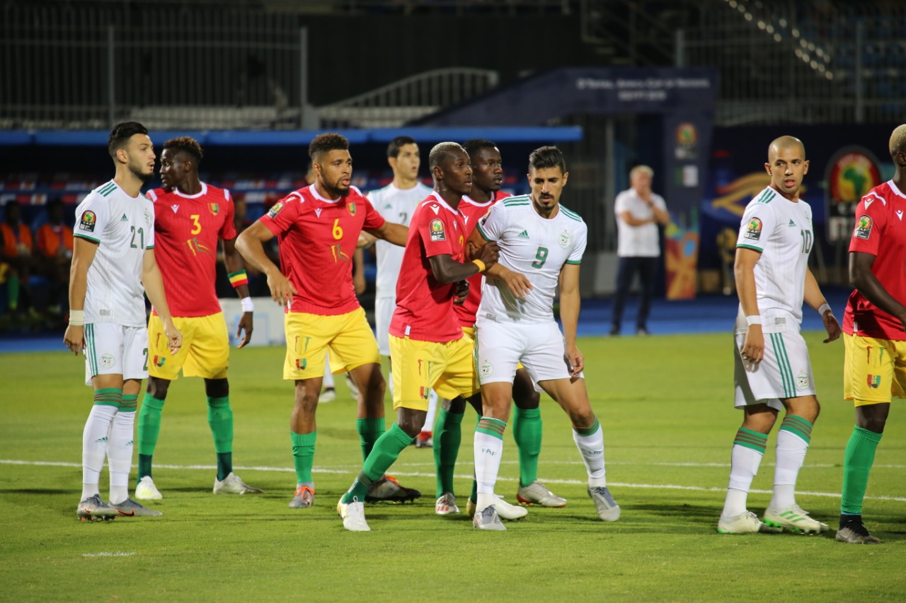 الأفيال في مواجهة ثعالب الصحراء .. نهائي قبل الاوان