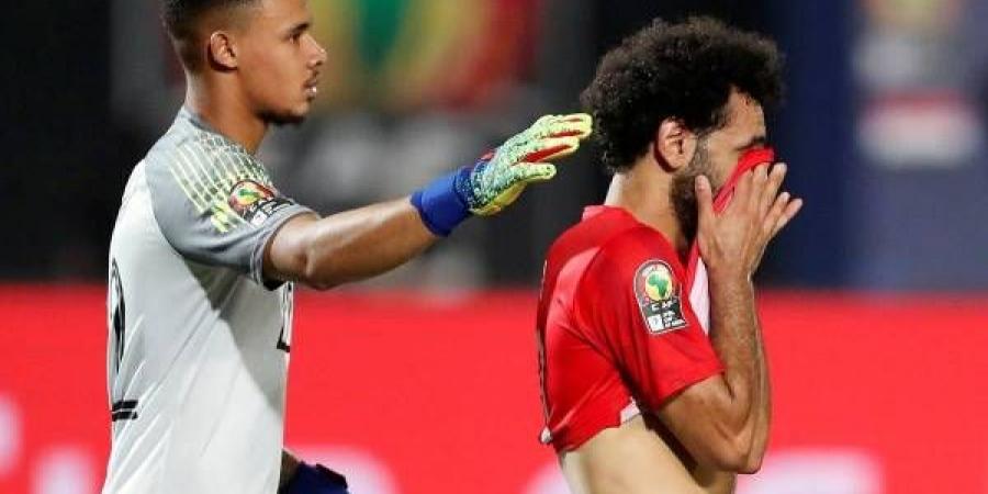 محمد صلاح يعزي ضحايا انفجار المعهد القومي للأورام بمصر