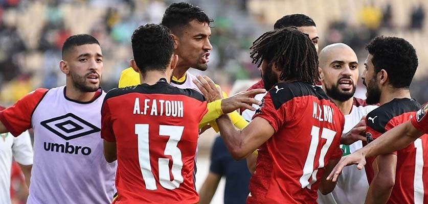 المنتخب المصري مهدد بالتوقيفات بسبب أحداث الشجار مع لاعبي المغرب