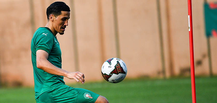عودة فيصل فجر لتداريب المنتخب المغربي وتسعة لاعبين يتدربون داخل الفندق