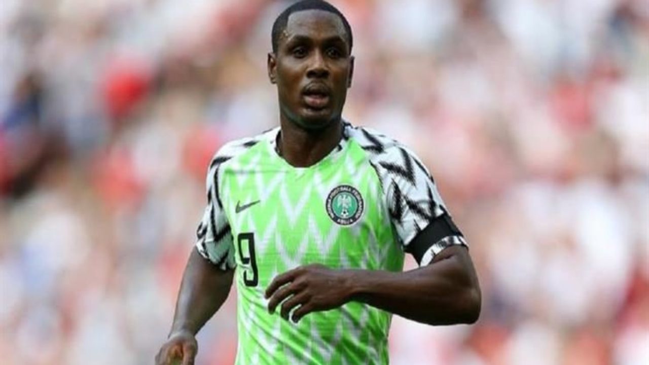 إيجالو يصرح بأن نيجيريا لم تنم منذ انضمامه إلى مانشستر يونايتد