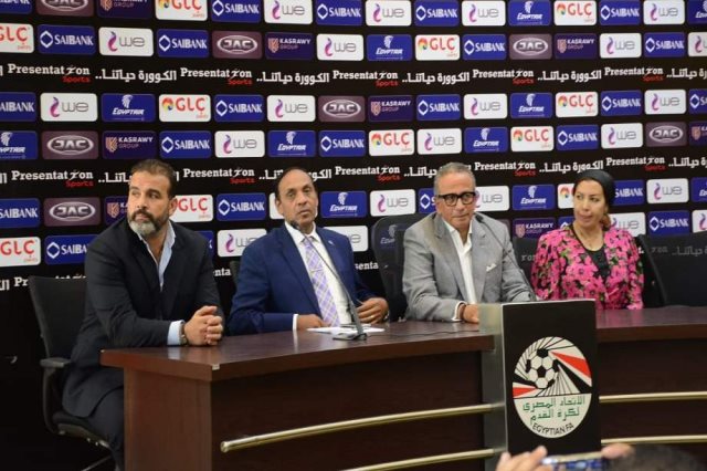 رسميا : إقامة المباريات بمصر بدون جمهور بسبب فيروس كورونا