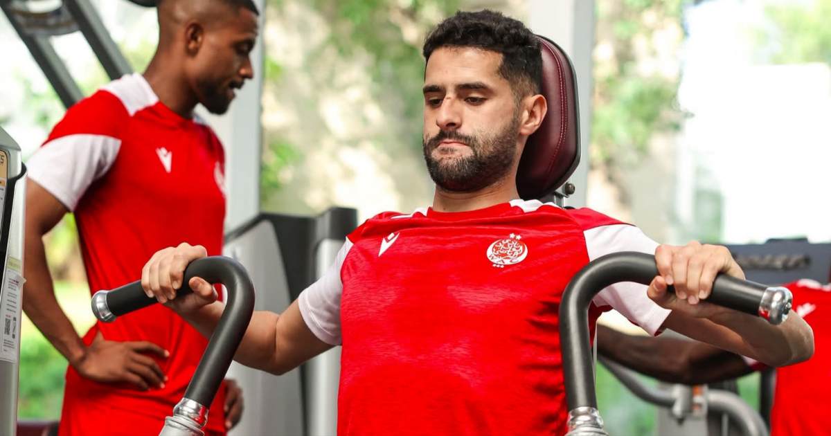 بوشتة يعود للتداريب الجماعية والهنوري جاهز لموقعة يوفنتوس