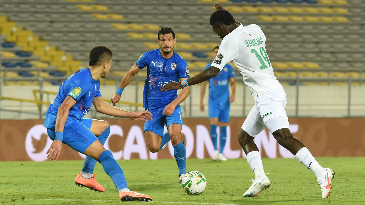 الرجاء يحتج رسميا على الطاقم التحكيمي لمباراة الذهاب ضد الزمالك