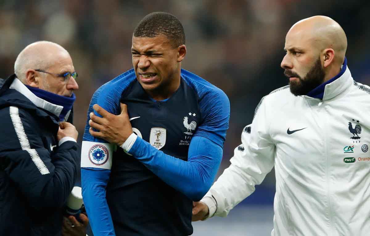 باريس سان جرمان يعاني بعد اصابة مبابي ونيمار قبل مواجهته القمة ضد ليفربول