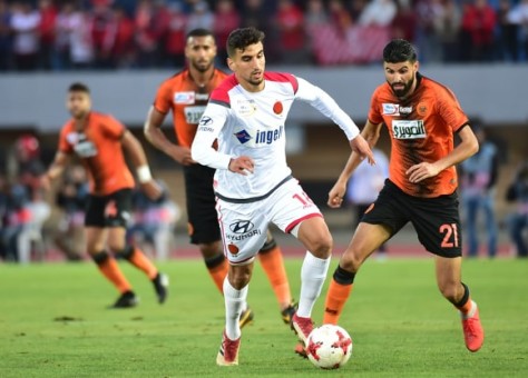 بركان تقصو على متصدر الدوري المغربي وتجمد نقاطه