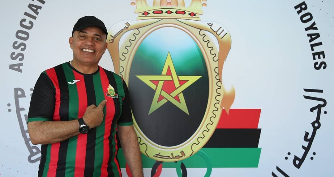 بطلب من المدرب طاليب، الجيش الملكي يتعاقد مع لاعب الرجاء الرياضي