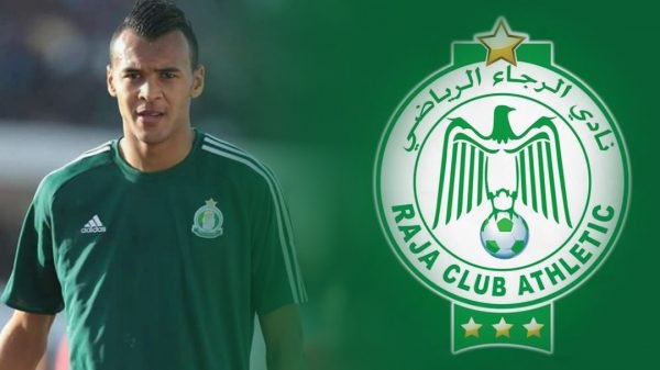 الليبي أنيس سالتو يرفض عرض الوداد وينتظر التوقيع للرجاء