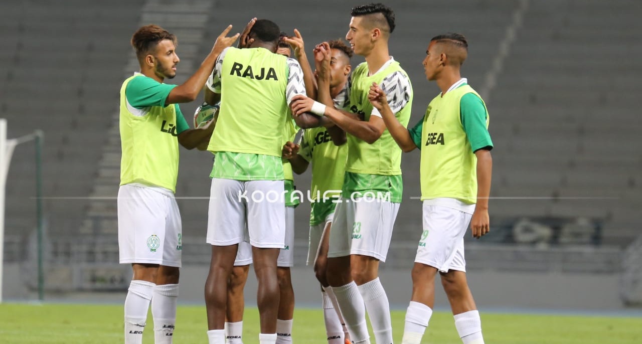 لاعبا الرجاء : نفضل قضاء موسم أبيض على التجديد للرجاء