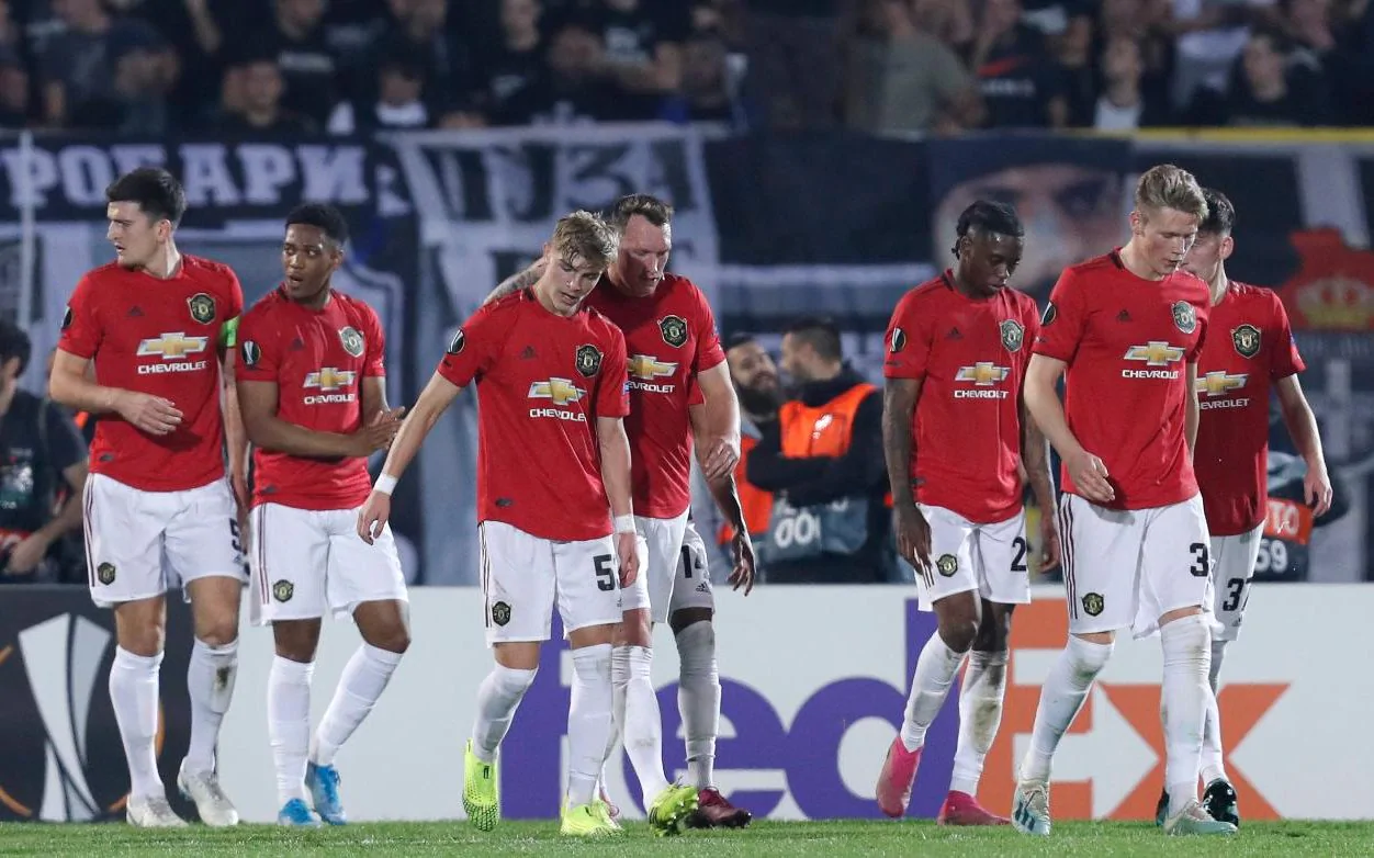 6 غيابات لمانشستر يونايتد في مواجهة نورويتش