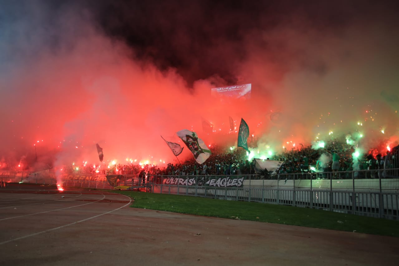 7YLojFWDZnf8yCaLzd6RzHqGYqgqcYnztE0ESss5 إدارة الرجاء لجماهيرها : لا تستخدموا الشماريخ !!