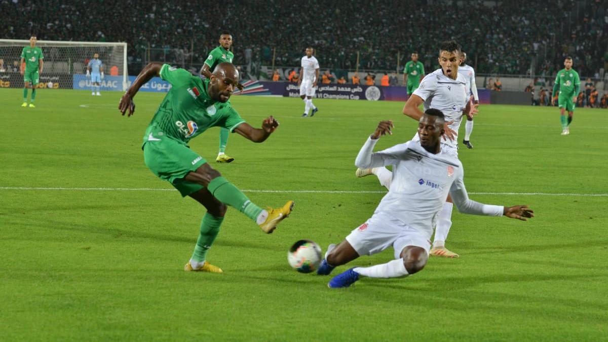 الشيخ كومارا يتعافى ويعود للتدريبات الجماعية للوداد 1 Ajm5Ap4CgaA1dW69yFgIp2oRHYwRQlbjGcv7jmHW الشيخ كومارا يتعافى ويعود للتدريبات الجماعية للوداد
