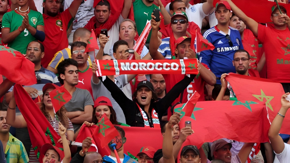 الجماهير المغربية تطمح لمتابعة منتخب بلدها للمرة الثالثة على التوالي في “المونديال”