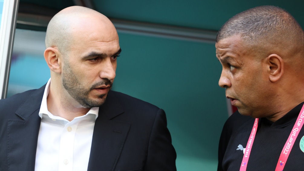 مساعد الركراكي: ” لا أعذار لنا و الجميع سيقاتل من أجل تحقيق النسخة الحالية من “الكان”