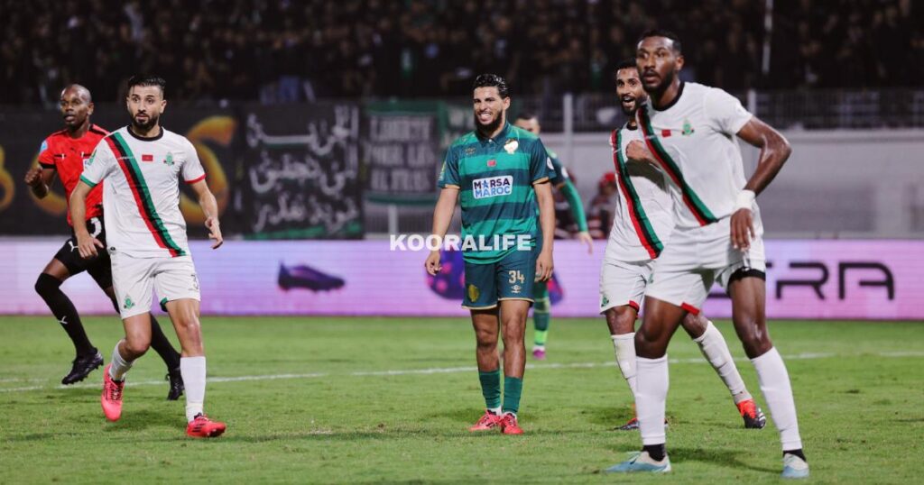 غيابات بارزة في صفوف الجيش الملكي والرجاء الرياضي قبل “كلاسيكو إفريقيا”