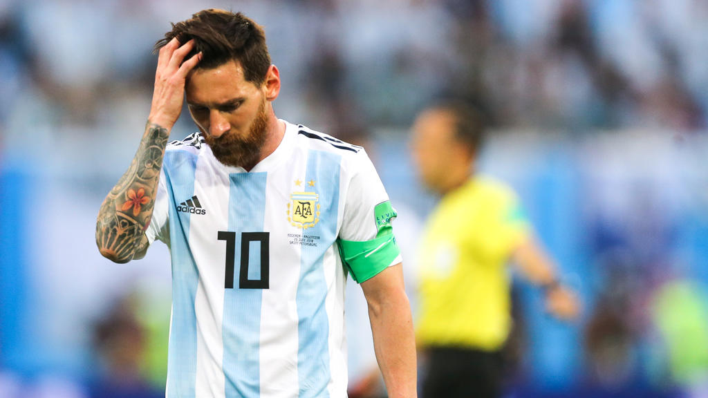 فيروس “كورونا” يُهدد تواجد ليونيل ميسي مع الأرجنتين