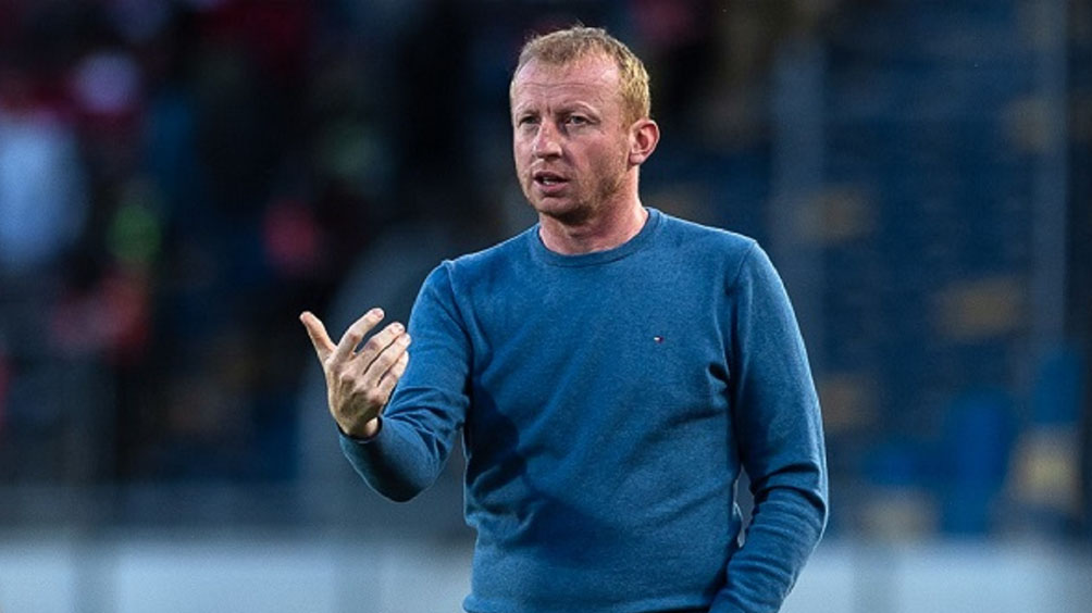 فان دين بروك: ” الجمهور سيكون حاسما في تحقيق النتائج أمام الأهلي المصري”