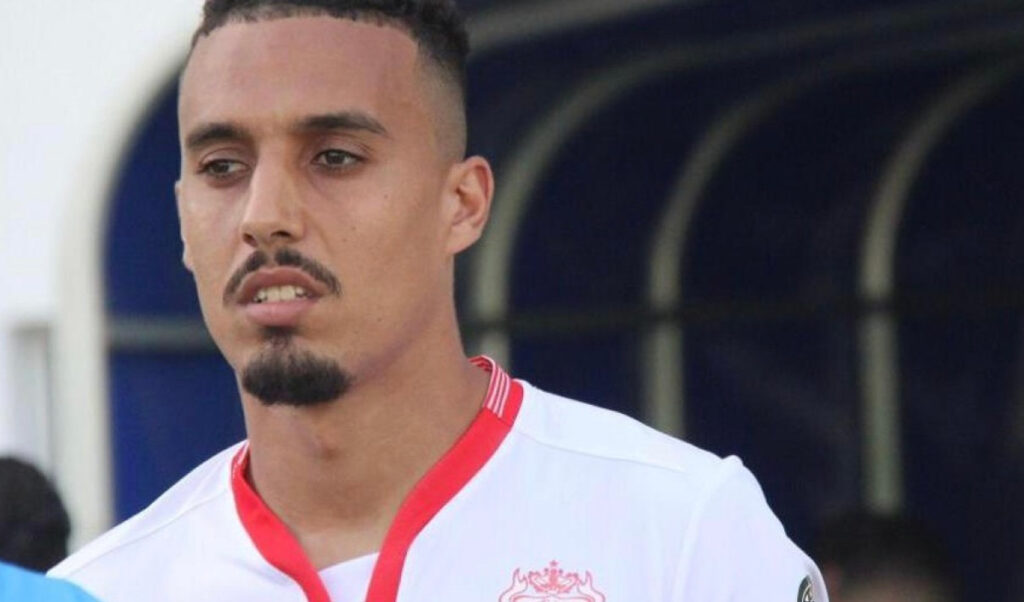 البوفتيني يقترب من التوقيع لنادي الرجاء الرياضي