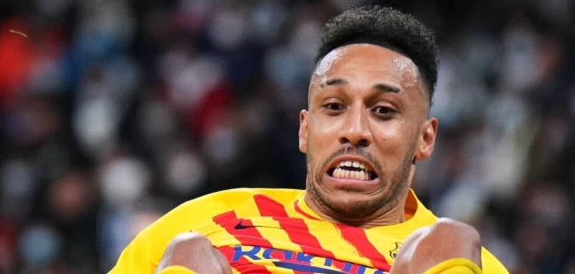 برشلونة يحسم “الكلاسيكو” لصالحه برباعية للتاريخ