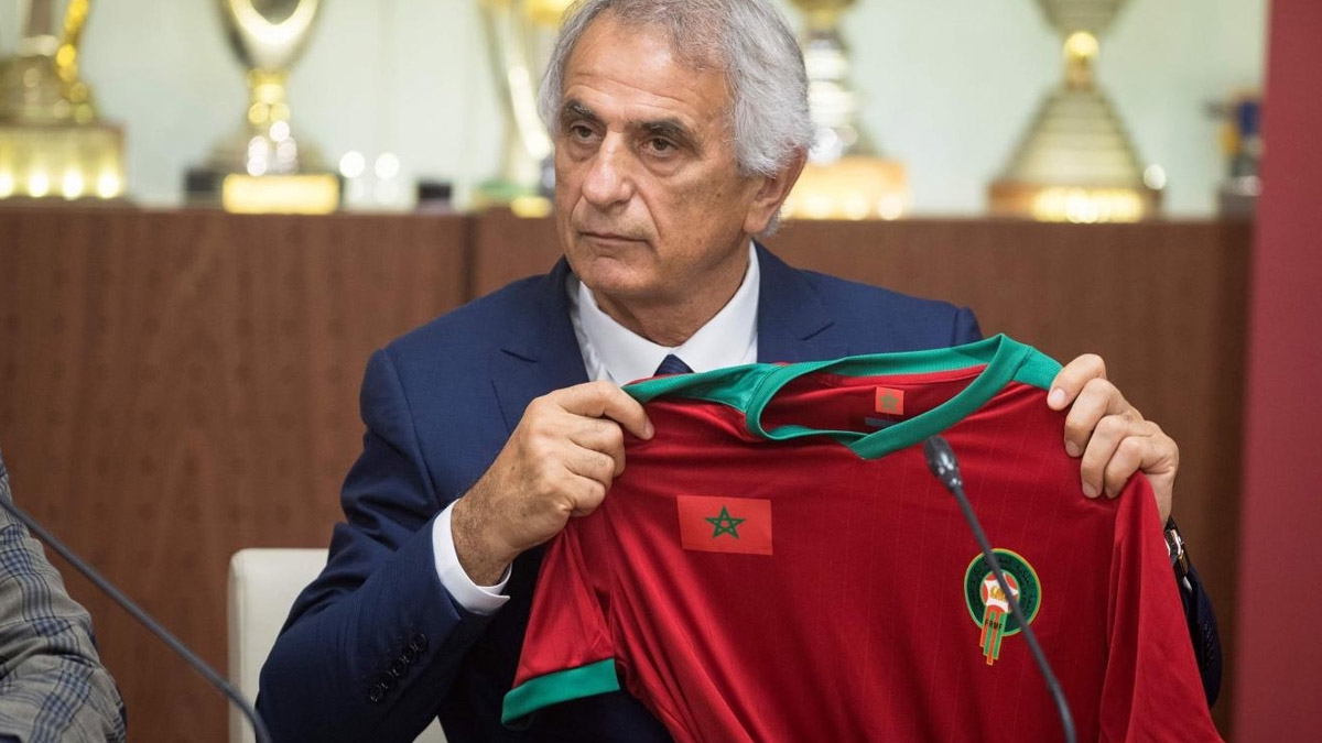 R1CTq4TVKIiBObYCctLeOiJ70EGqIBh9eFqkX5oX حليلوزينتش يعلن عن لائحة الطاقم التقني المساعد الجديدة
