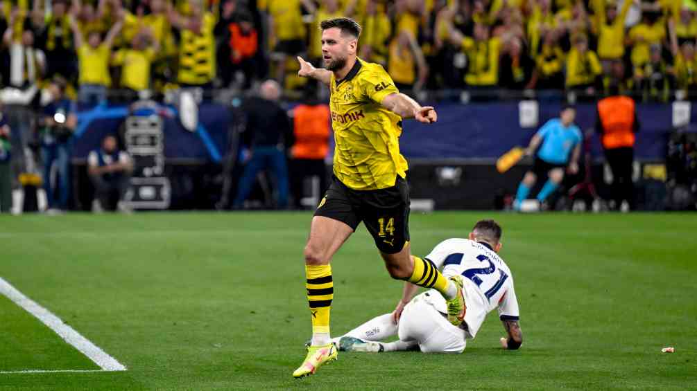 بصعوبة.. دورتموند يفوز على باريس سان جيرمان في ذهاب نصف نهائي الأبطال