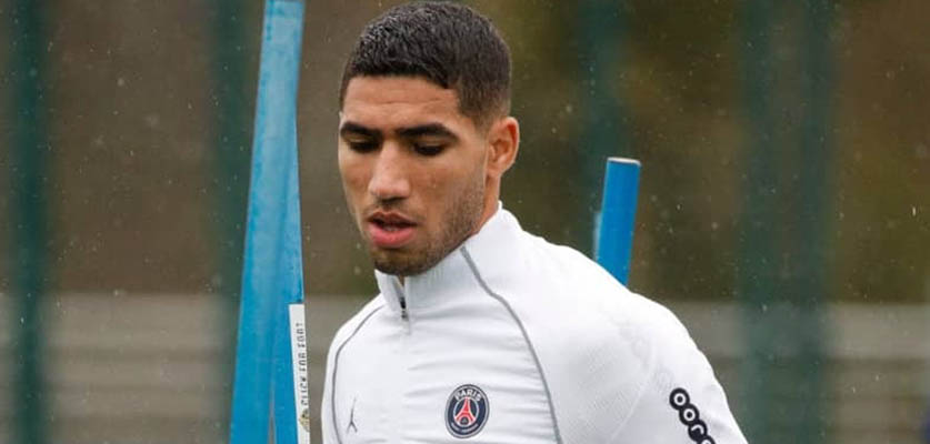 حكيمي الإفريقي والعربي الوحيد ضمن تشكيلة العام في “FIFA 22”