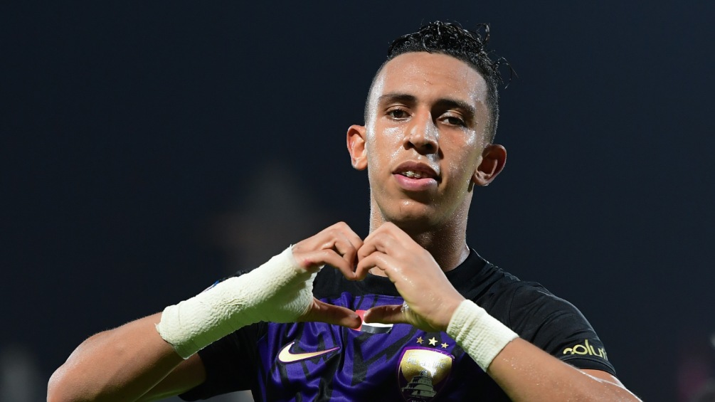 رحيمي يقود العين للفوز على الشارقة و”يضغط” لاستدعائه للمنتخب