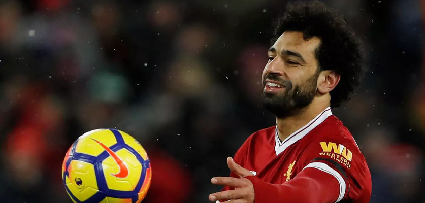 صلاح على غلاف صحيفة أس الإسبانية.. “الانتقال إلى مدريد أم برشلونة؟ من يدري”