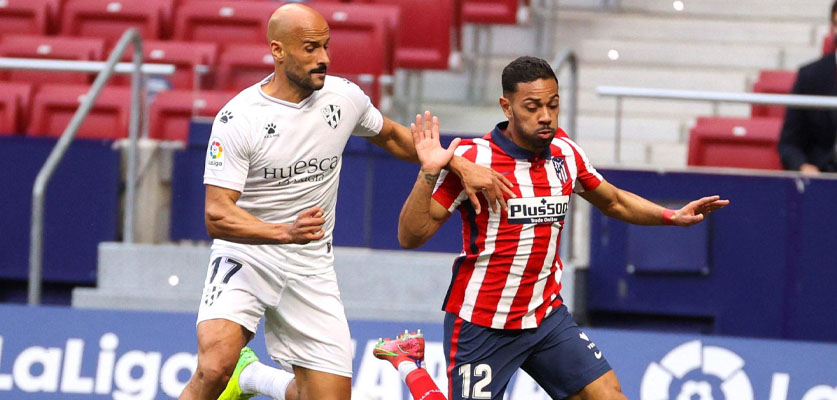 أتلتيكو مدريد يتصدر “لا ليغا” بعد الفوز على هويسكا