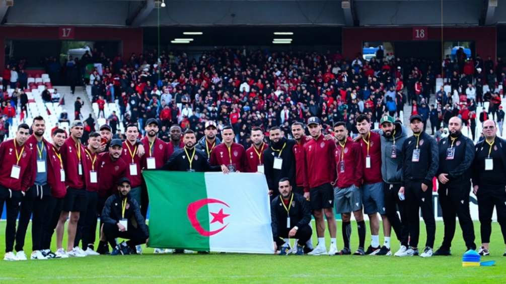 لجنة الاندية داخل “الكاف” تُحِيلُ ملف اتحاد العاصمة على لجنة الانضباط لتسليط عقوبات قاسية على الفريق الجزائري