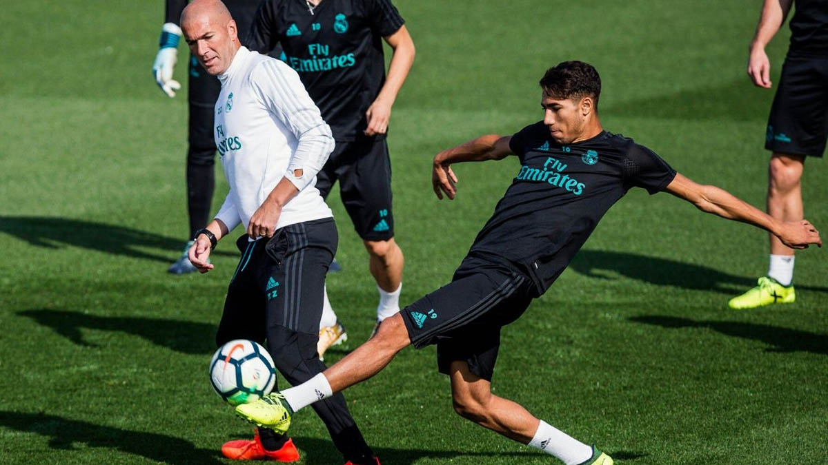 ZgZzMyDvy9iYPddQ0Yh7kh99XWXpIYHZkU4TVbt3 بهذه الطريقة خطط زيدان لإخراج حكيمي من ريال مدريد