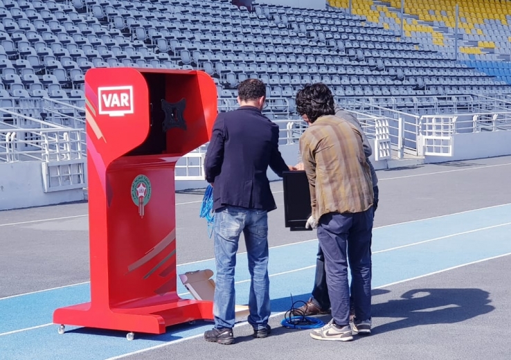 الجامعة تراسل الفرق الوطنية بخصوص “الفار” وتستشهد بواقعة “نهائي رادس”