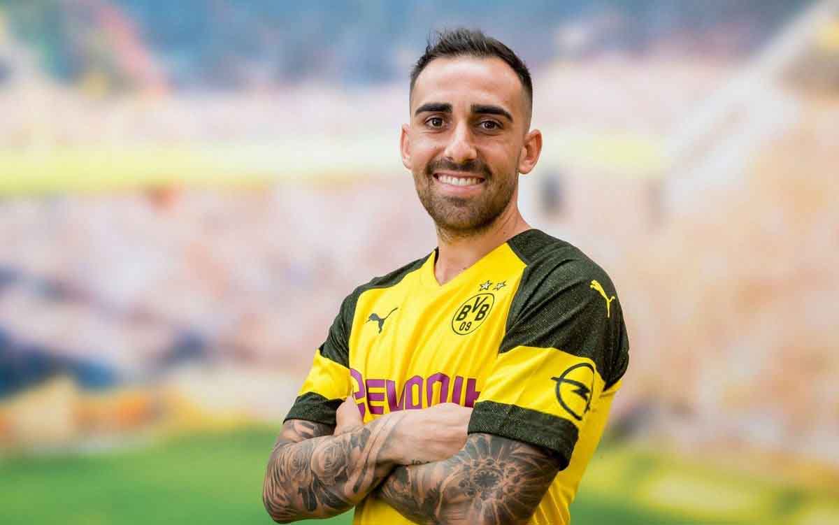 article 1543017043 ألكاسير يوقع نهائيا لدورتموند حتى 2023