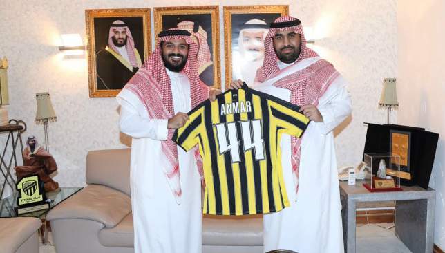 مكافآت مالية مغرية للاعبي الاتحاد للفوز بالدوري السعودي