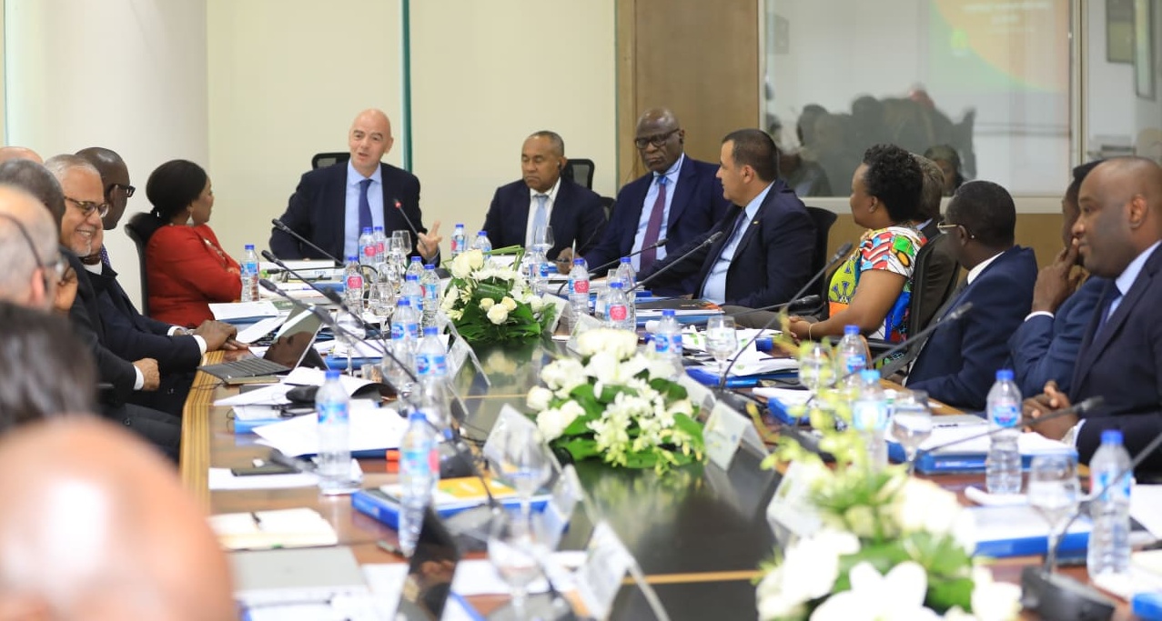 article 1568203551 أنفانتينو يقود الاجتماع الأول المختص في إصلاحات الكاف