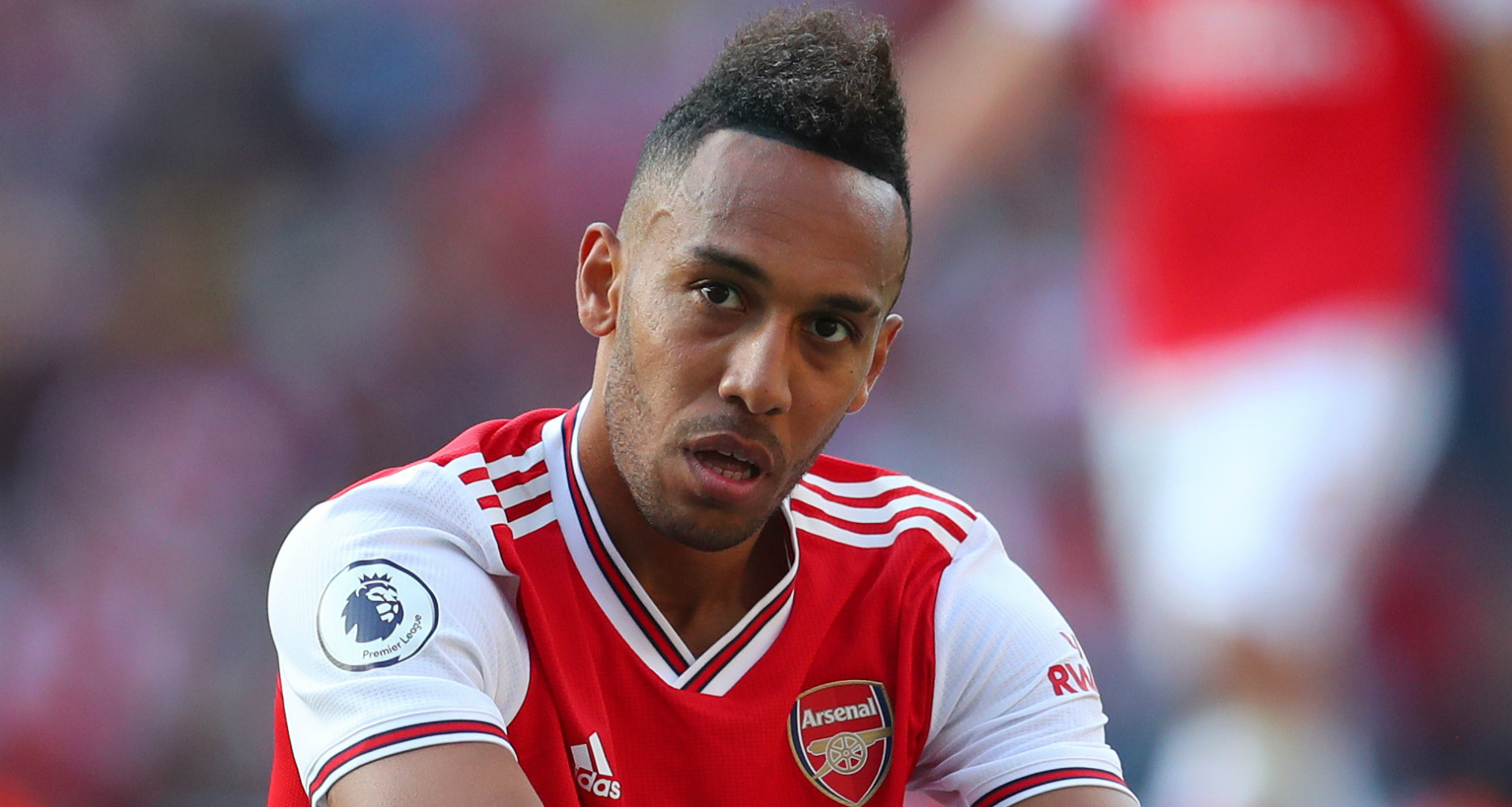 article 1568645681 أوباميانج غاضب من هدايا دفاع آرسنال