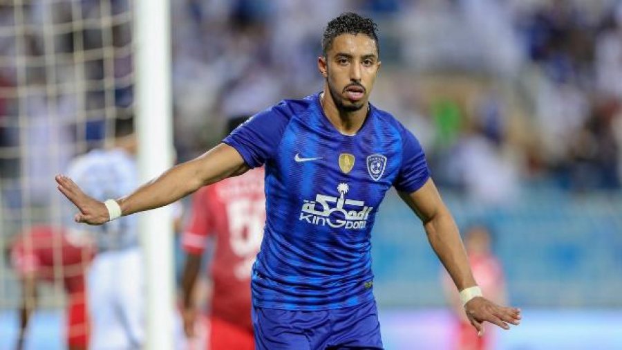 سالم الدوسري يُنصّبُ نجما لقمة الهلال و الإتحاد