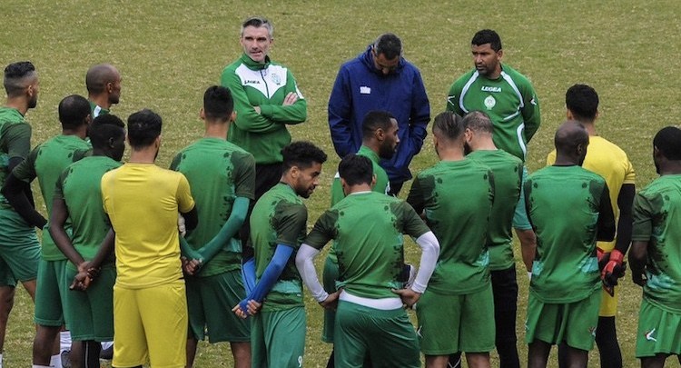 الاتحاد الجزائري يورط الرجاء مع الاتحاد العربي وكارتيرون في مأزق