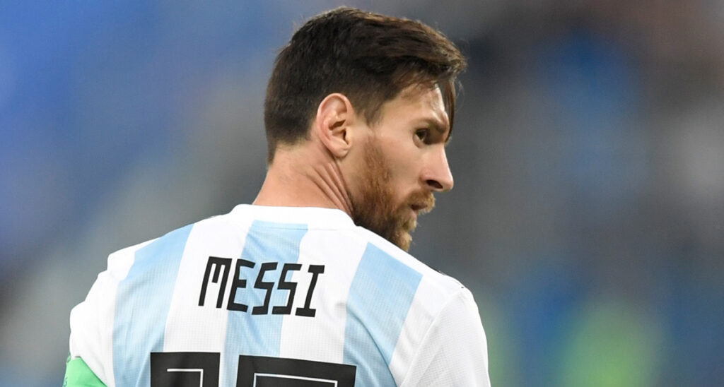 الأرجنتين تطالب بتخفيف عقوبة ميسي لمواجهة ألمانيا