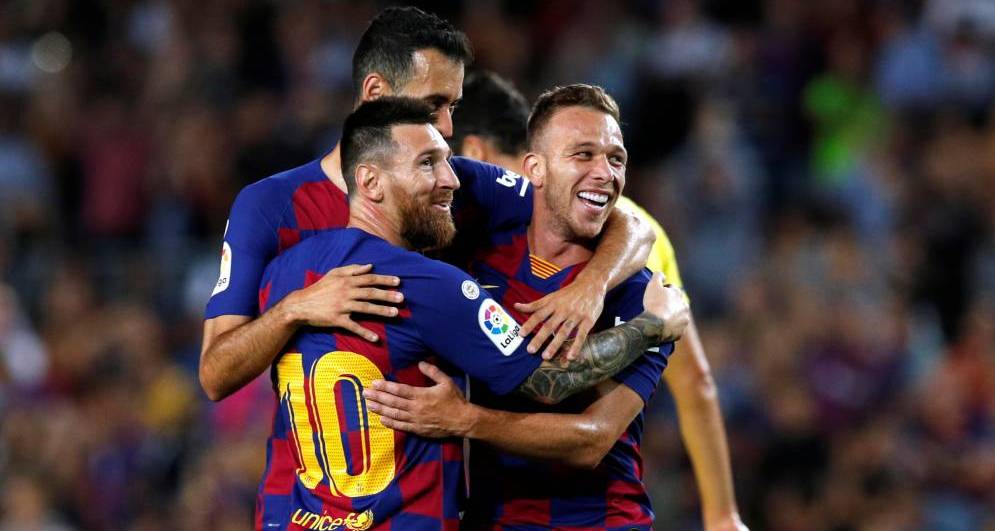 برشلونة يتجاوز سقطة غرناطة بفوز على فياريال