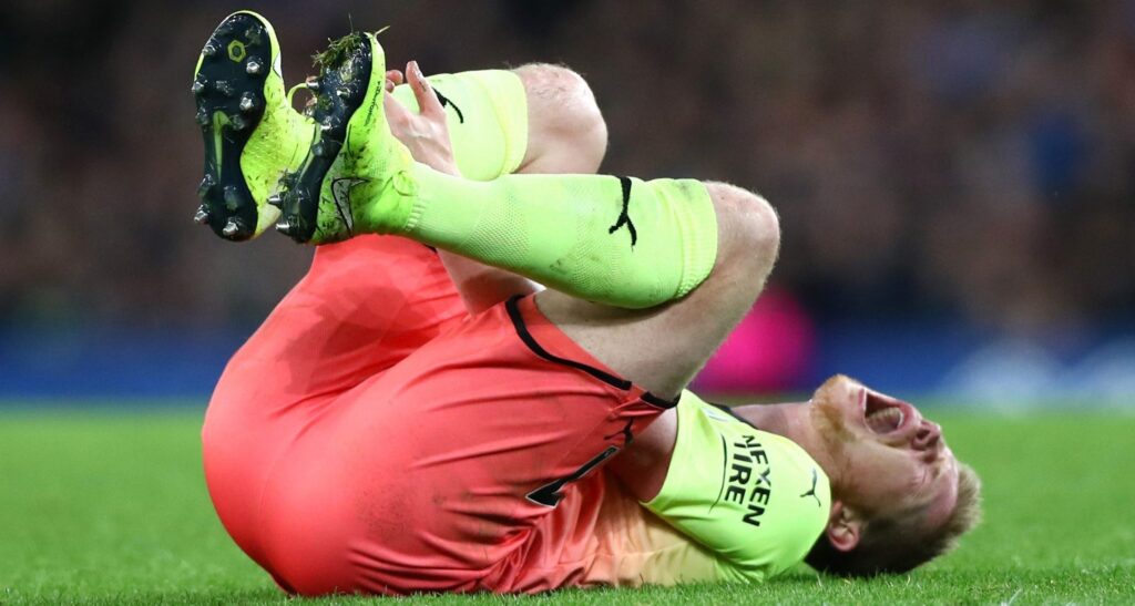 مانشستر سيتي يصدر بيانًا عن إصابة دي بروين