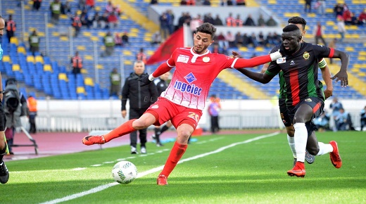 article 1570013384 الاتحاد المغربي يحدد موعد مباراة الوداد والدفاع الجديدي